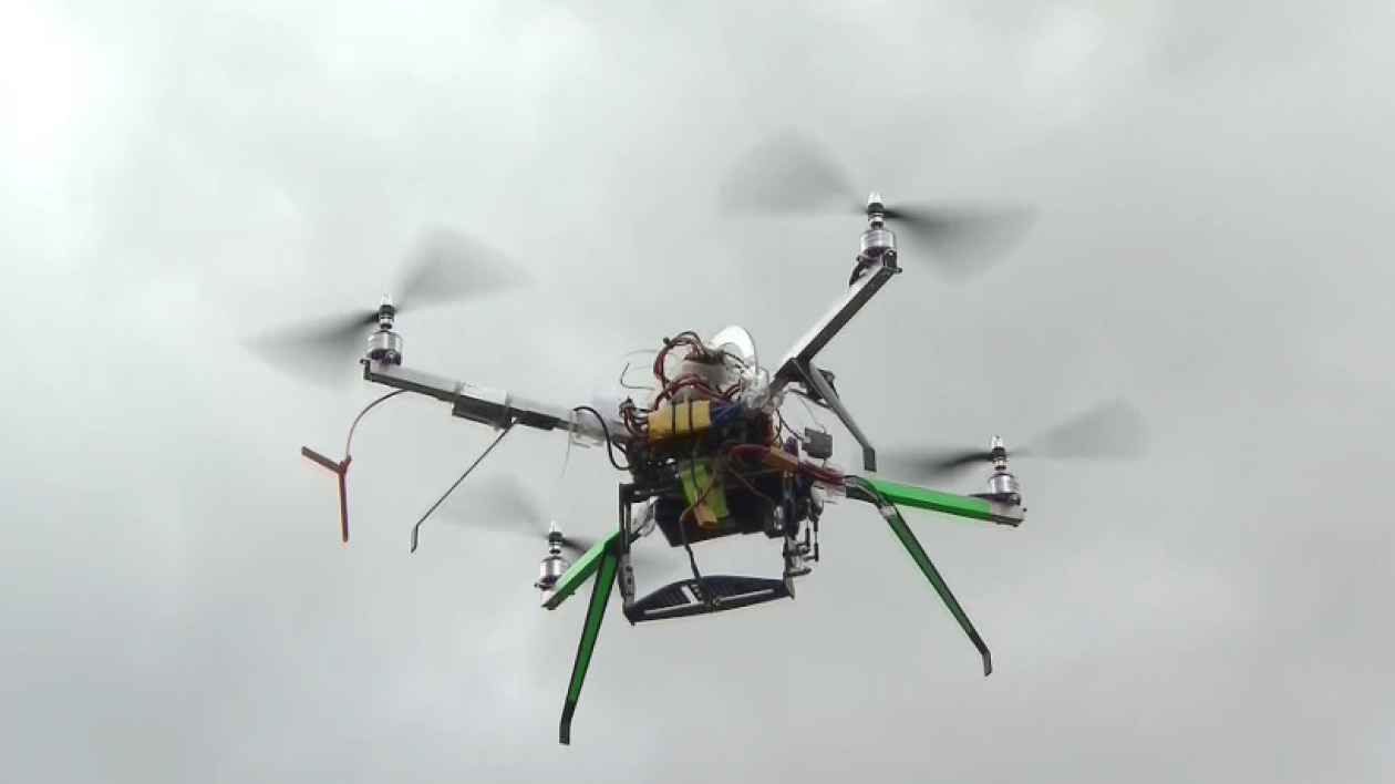 Dron pomoże odzyskać podatki. Gminy zachwycone