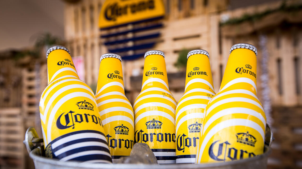 Największy browar na świecie zwalnia szefa. Za jazdę pod wpływem alkoholu
